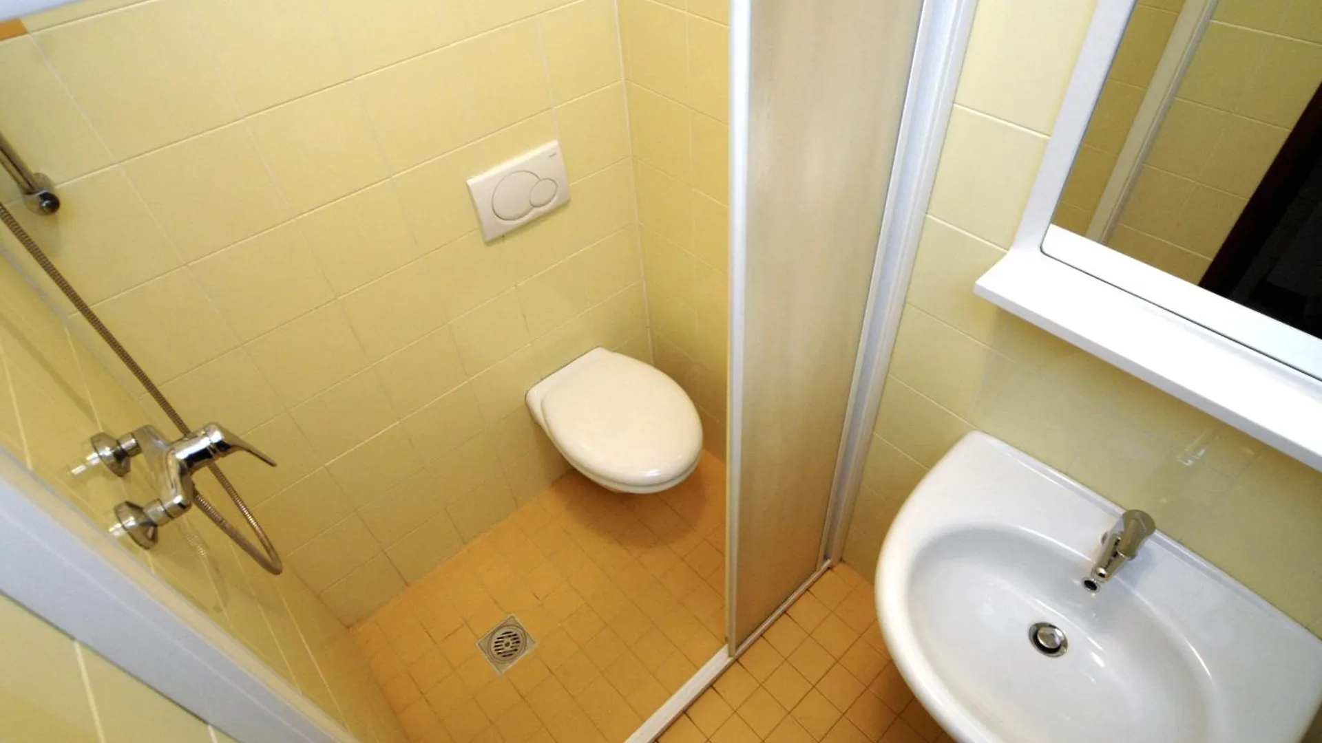 Seaside Escape Flat For Up To 6 Guests Lejlighed Bibione 0*,