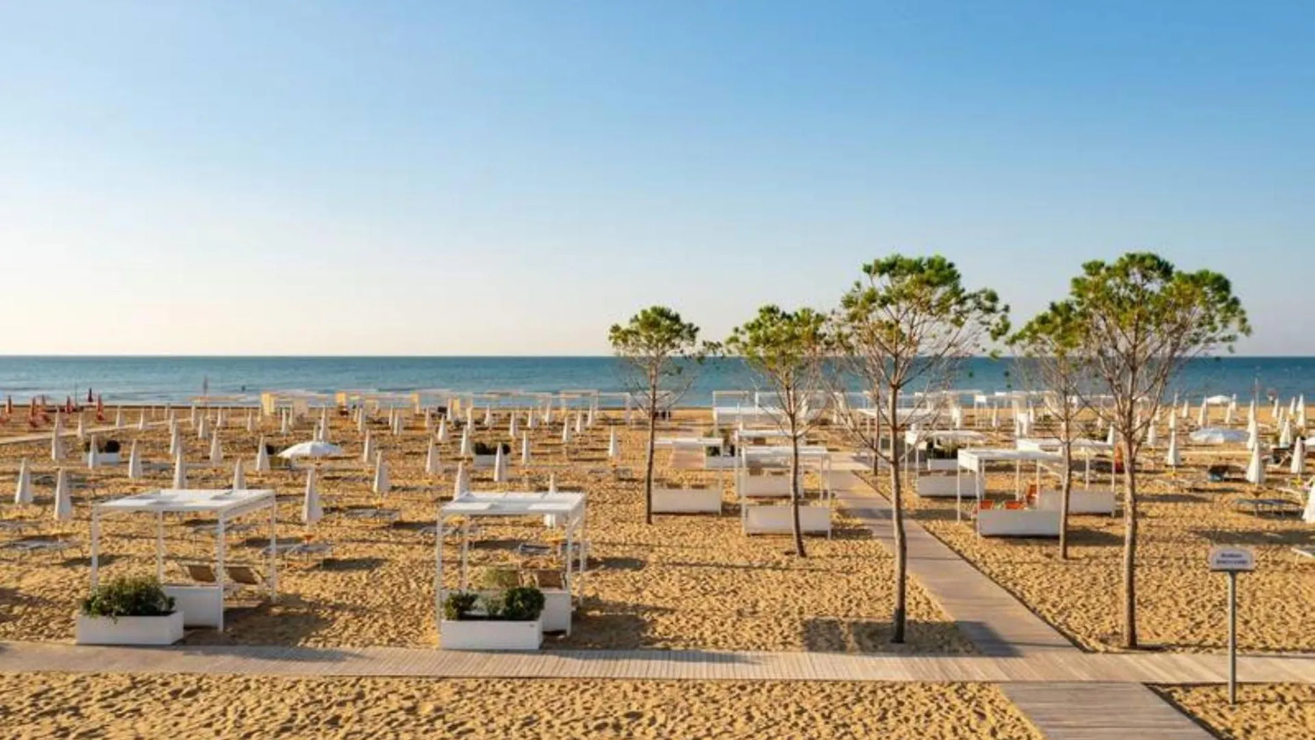 Seaside Escape Flat For Up To 6 Guests Lejlighed Bibione